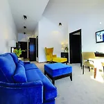 Hotel Mountains 4*