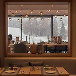 Mountains Hotel