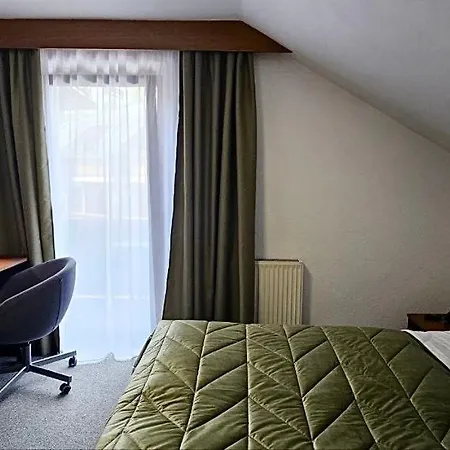Mountains Hotel