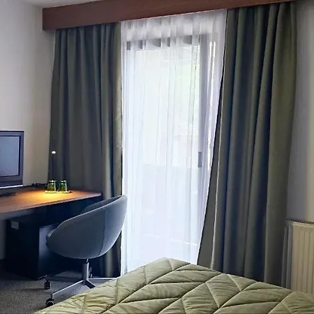 Hotel Mountains 4*