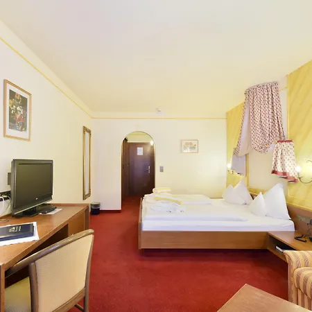Mountains Hotel