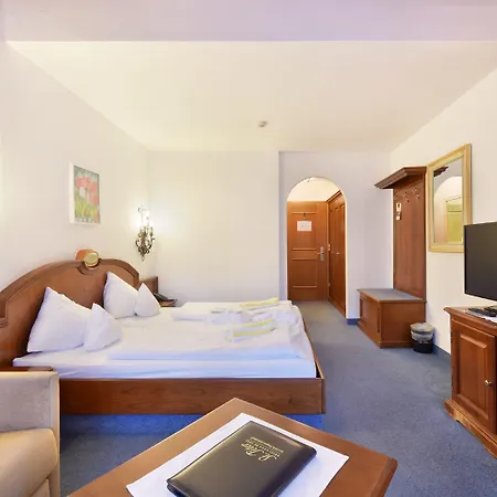 Mountains Отель 4*