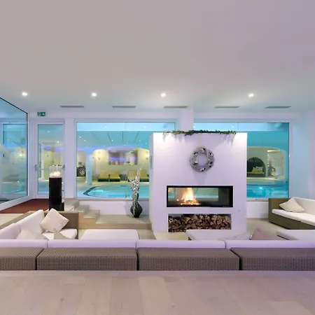 Mountains Зеефельд в Тироле