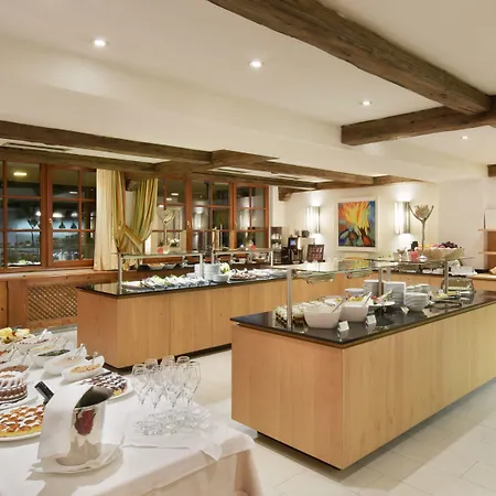 Mountains Зеефельд в Тироле