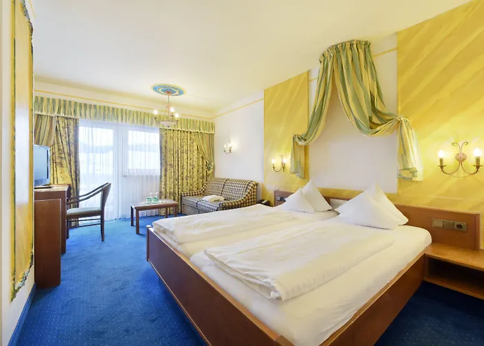 فندق Mountains 4*