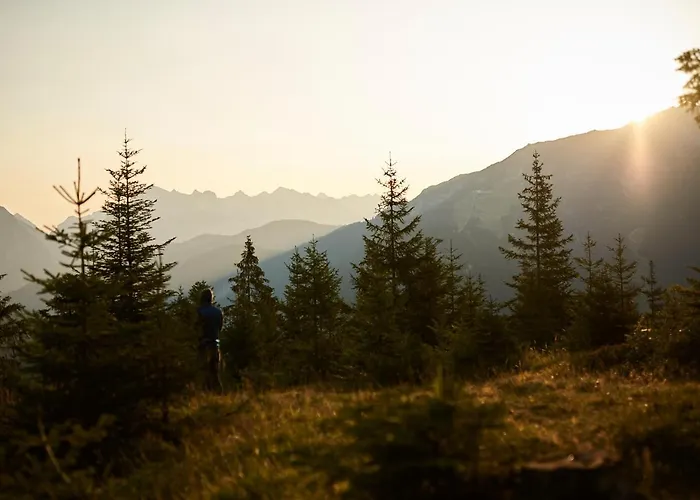 فندق Mountains 4*