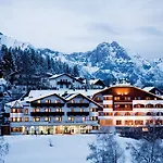 Mountains 4*